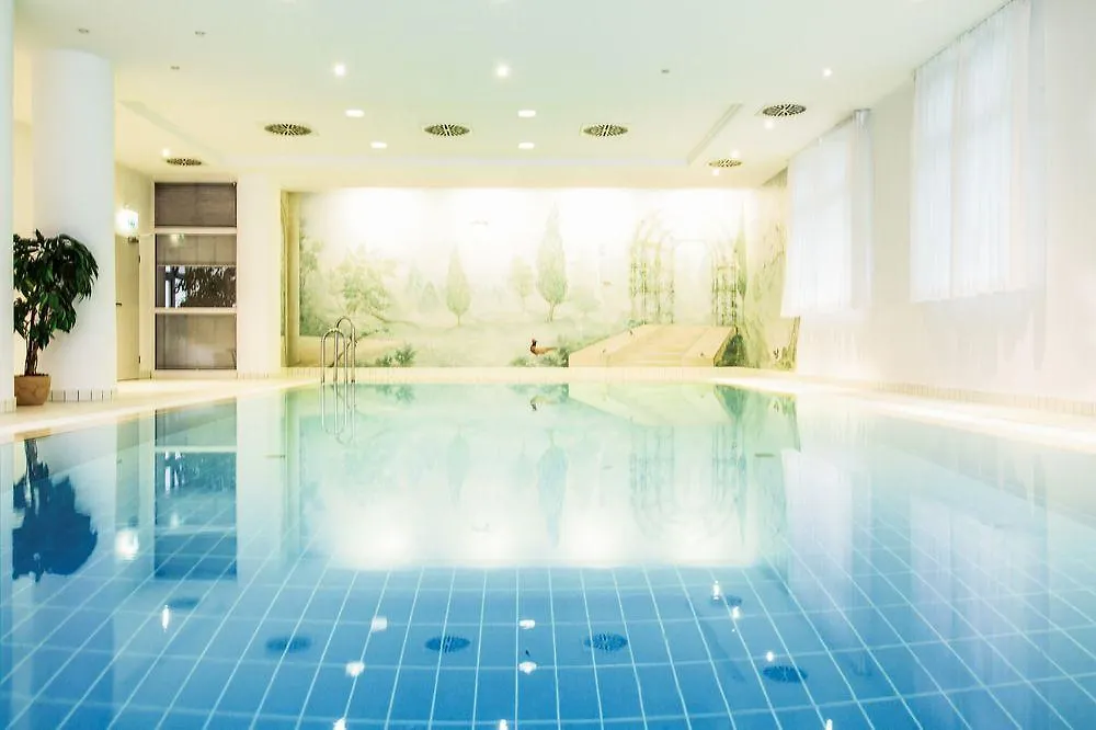 Hotel Am Moosfeld Munich