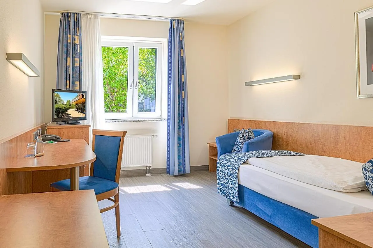 Hotel Am Moosfeld Munich